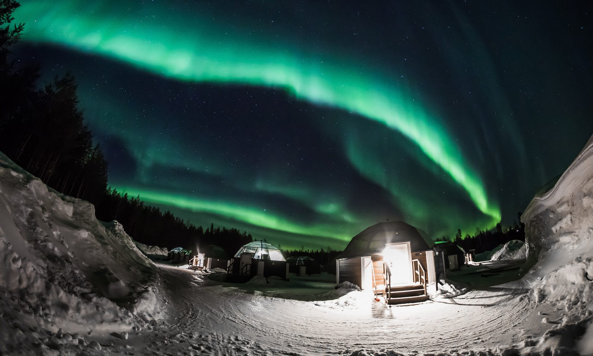 LAPONIA: 5 dni dla miłośników śniegu, lodu i Zorzy Polarnej